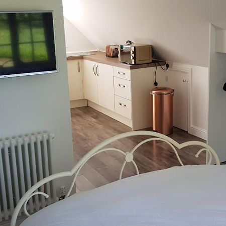 Rookery Lodge Apartments Wistaston エクステリア 写真